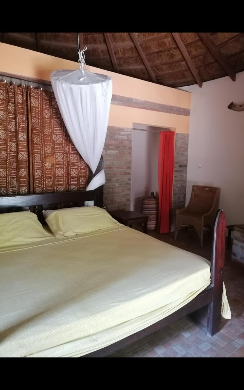 Evergreen Eco Lodge Retreat Tujereng Luaran gambar