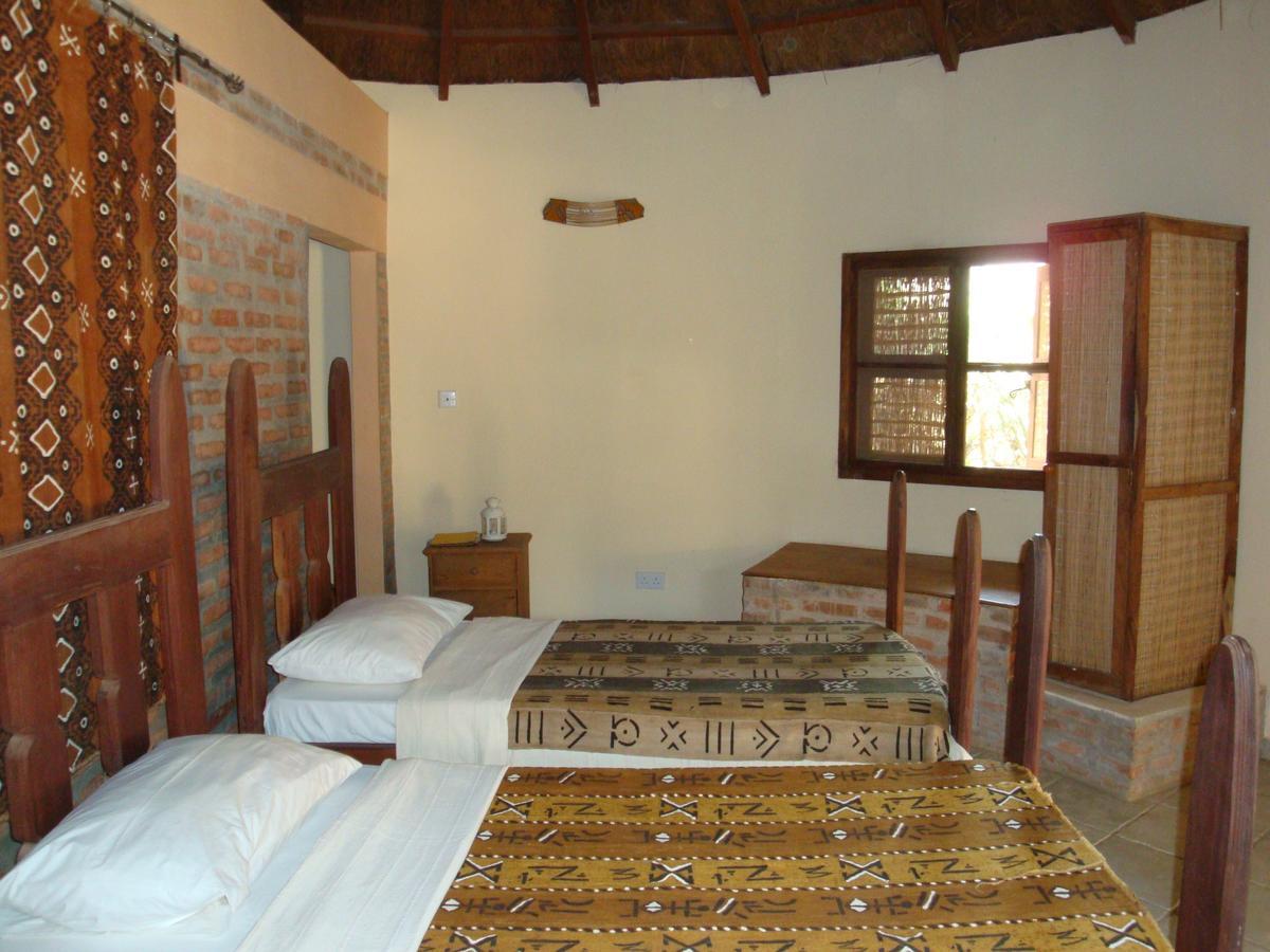 Evergreen Eco Lodge Retreat Tujereng Luaran gambar